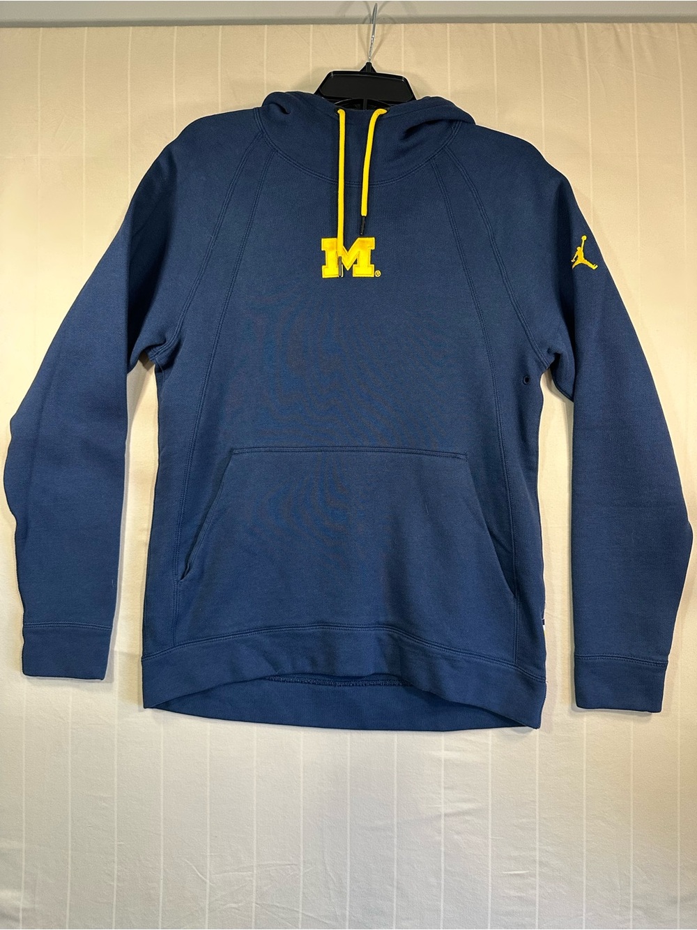 Jordan Brand University of Michigan Wolverines Pullover Hoodie Navy Blue Size L